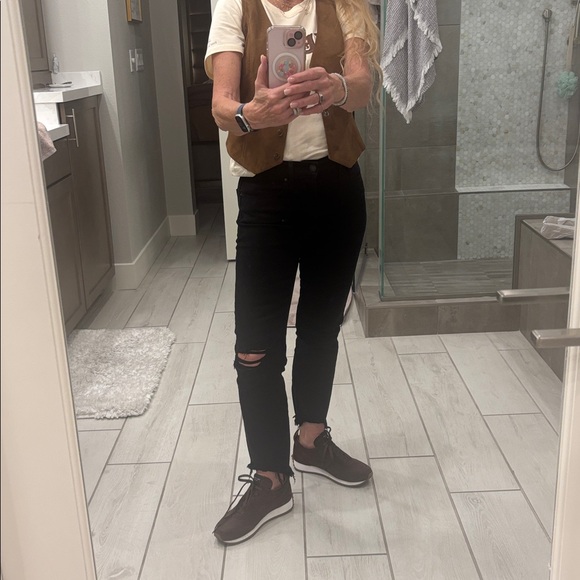 Levi’s Premium Women’s 724 High Rise Straight Crop Black Denim Jeans Siz… - Picture 14 of 14